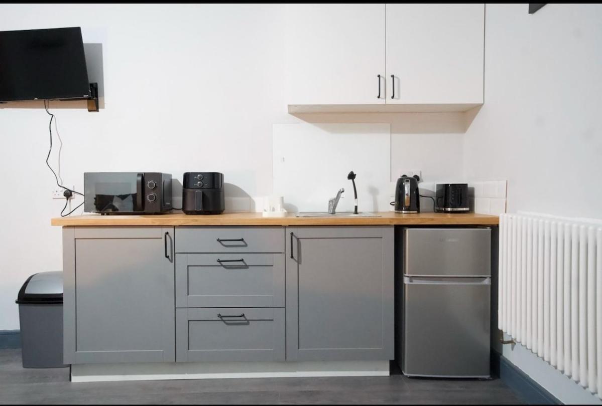 The Stylish Escape In Moseley Apartment *
